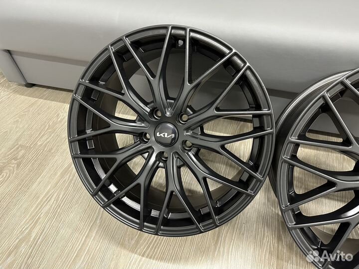 Диски KoKo SRT R17 5-114,3 Kia Optima K5