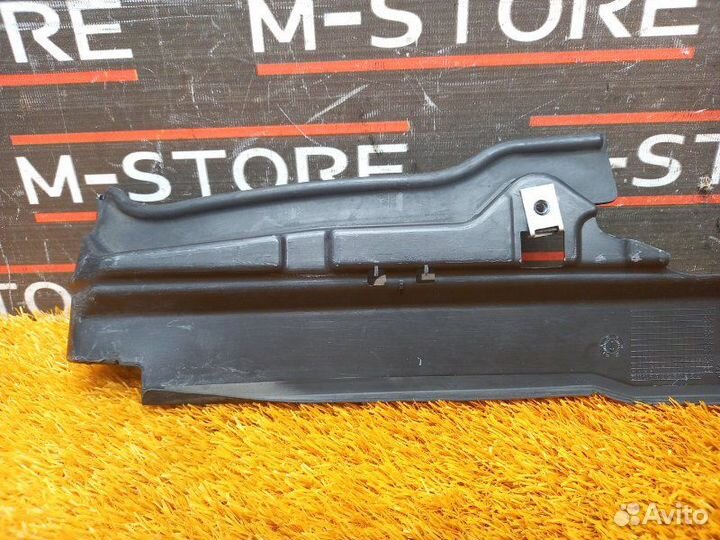 Воздуховод радиатора Bmw 7-Series E65 N62B44A 2003