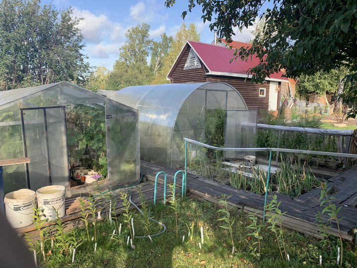 Дача 10 м² на участке 12 сот.