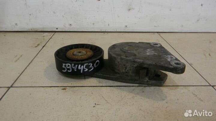 Натяжитель ремня Пежо 306