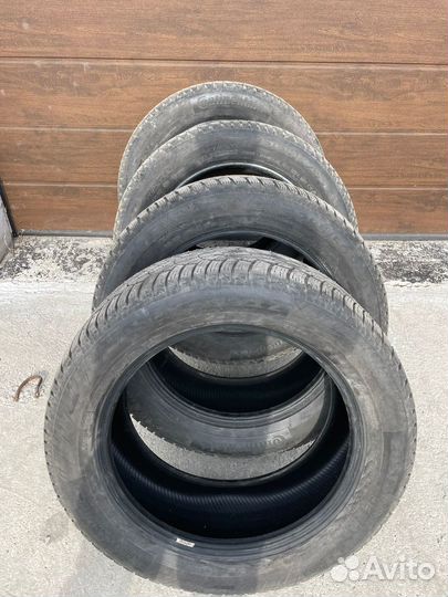 Продам шины бу зимние 285/50 R20