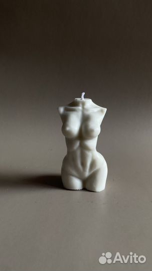 Свеча женское тело
