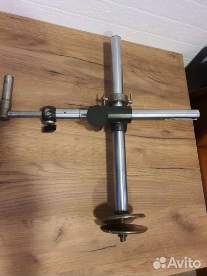 Штатив для микроскопа