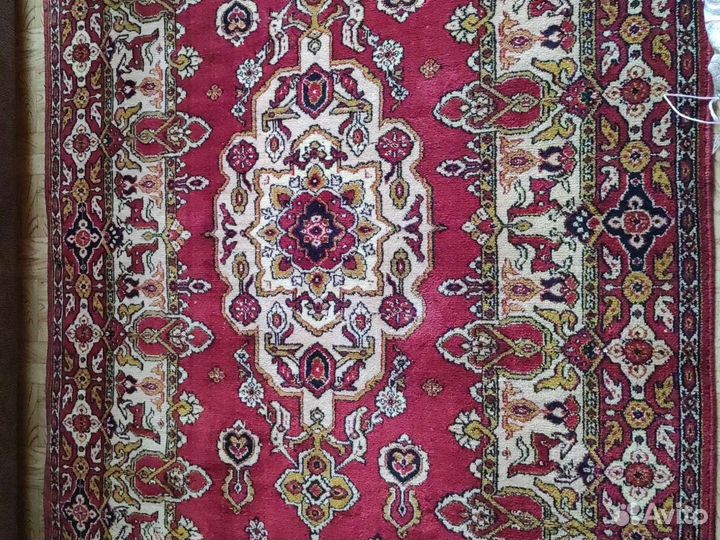 Ковер шерстяной