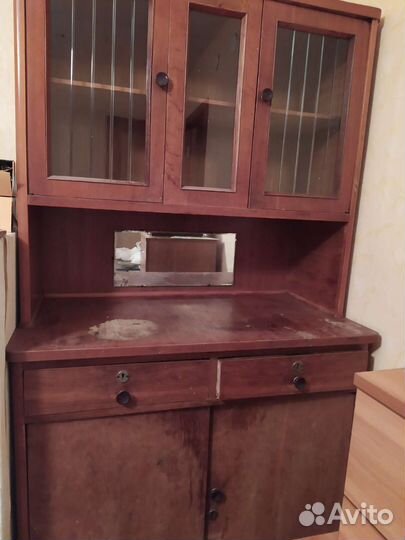 Старинный буфет