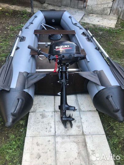 Моторная лодка