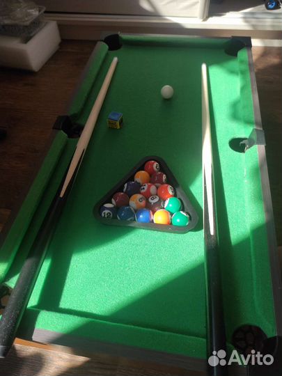 Настольный бильярд (69 на 37 см)