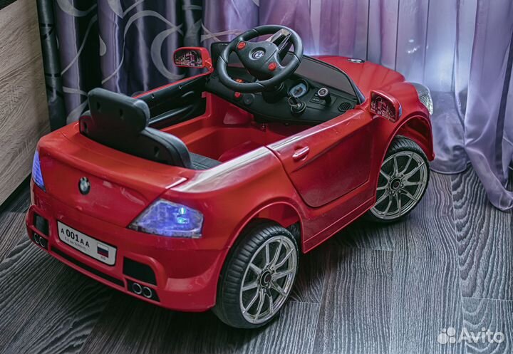 Детский электромобиль BMW