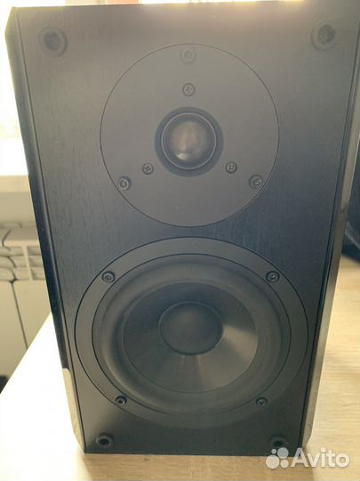 Колонка Yamaha nx-е100