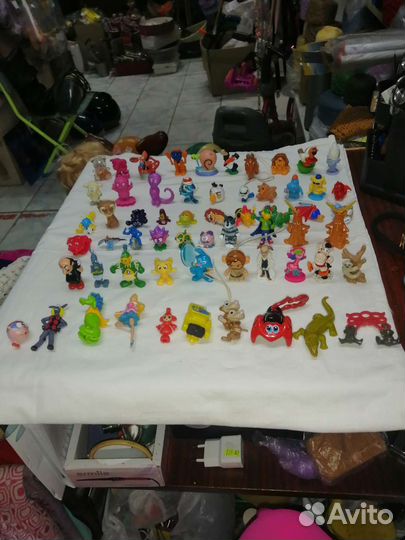 Игрушки из киндер 90