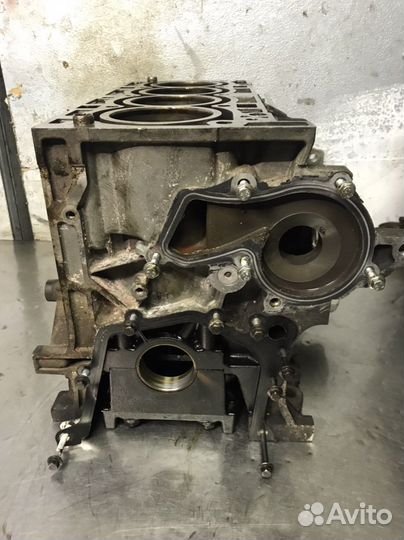 Блок цилиндров двс shda 1.6 Ford Focus 2