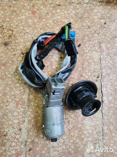 Замок зажигания ситроен берлинго м59