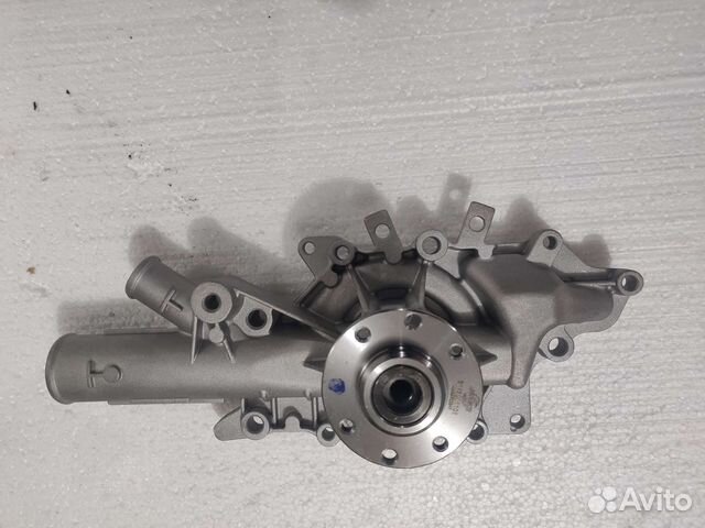 Помпа Мерседес sprinter