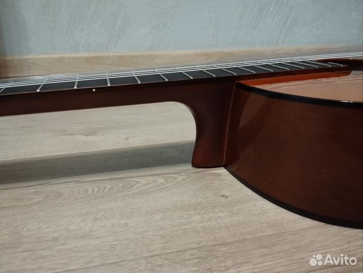 Классическая гитара yamaha c40