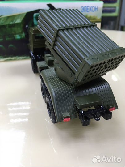 Модель 1:43 камаз 4310