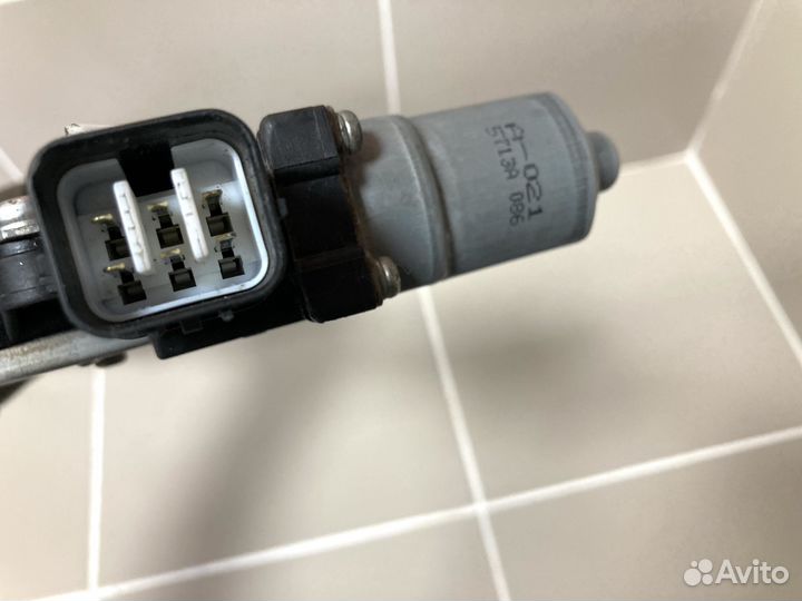 Стеклоподъемник передн правый Mitsubishi Lancer 10