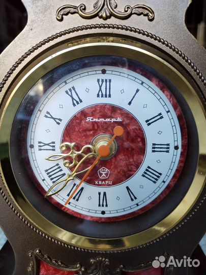 Часы винтажные кварцевые Янтарь СССР