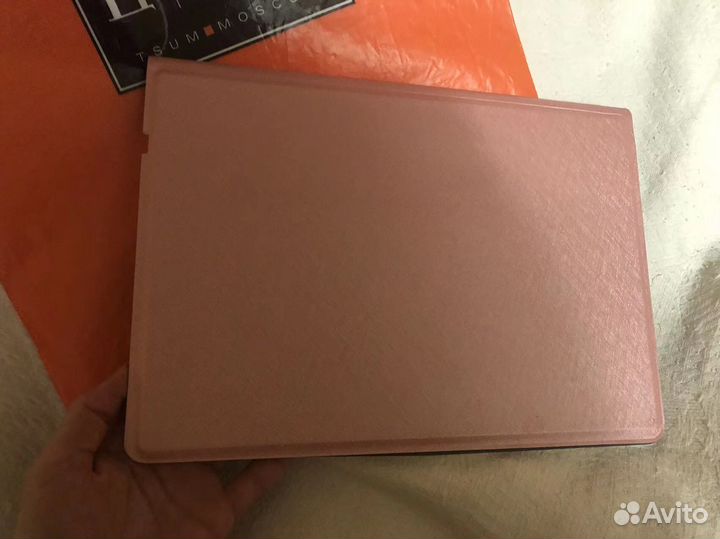 Беспроводная клавиатура для iPad