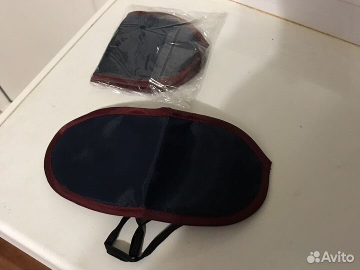 Подарок-Маска для сна