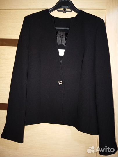 Пиджак женский 46