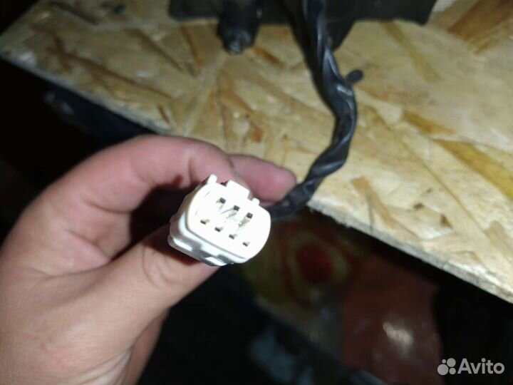 Боковое зеркало Camry SV35