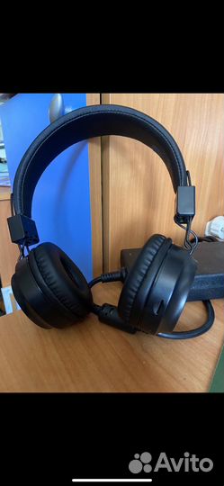 Беспроводные наушники