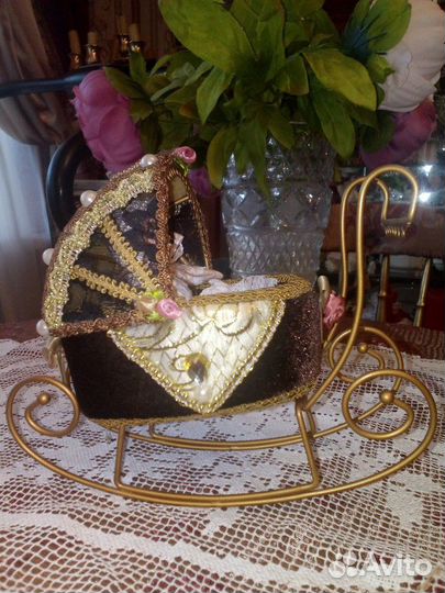 Декоративные санки для куклы