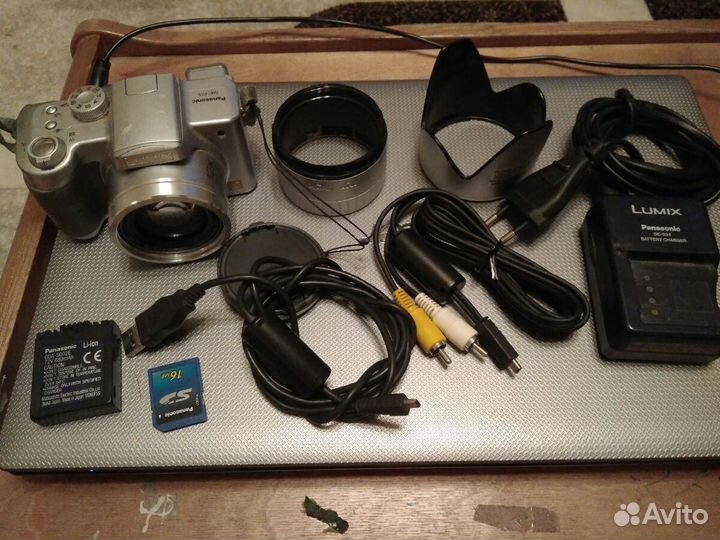 Panasonic DMC-FZ5 Б/У