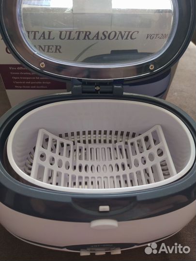 Ультразвуковая мойка для маникюрных инструментов