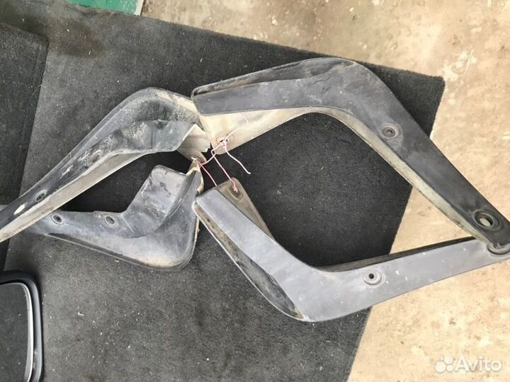 Брызговики комплект Nissan March