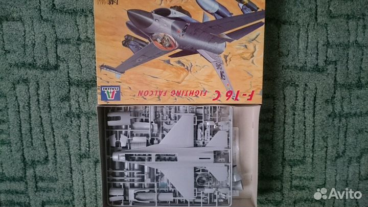 Сборные модели 1-48, Italery