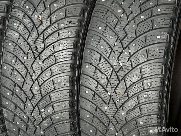 Pirelli Scorpion Ice Zero 2 225/65 R17