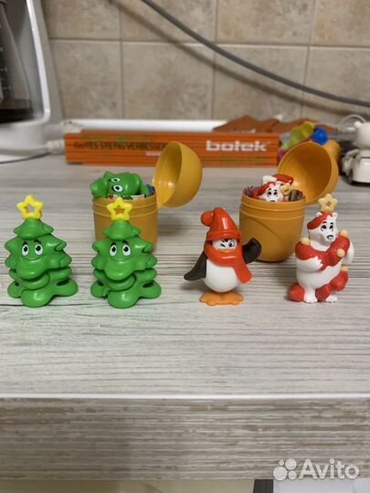 Игрушки из киндера