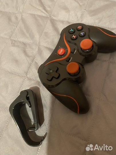 Игровой джойстик для телефона