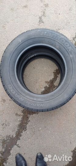 Hankook Radial RA08 215/70 R16