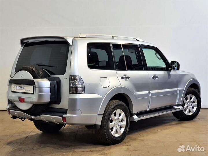 Mitsubishi Pajero 3.5 AT, 2010, 251 171 км