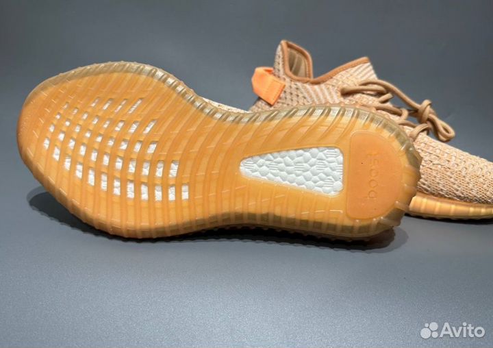 Кроссовки Yeezy Boost 350 V2 Персик
