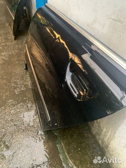 Левая передня и задняя двери Ауди s 8 2007 год