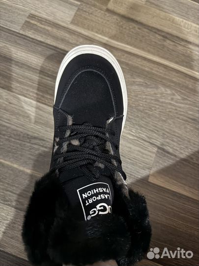 Ботинки женские