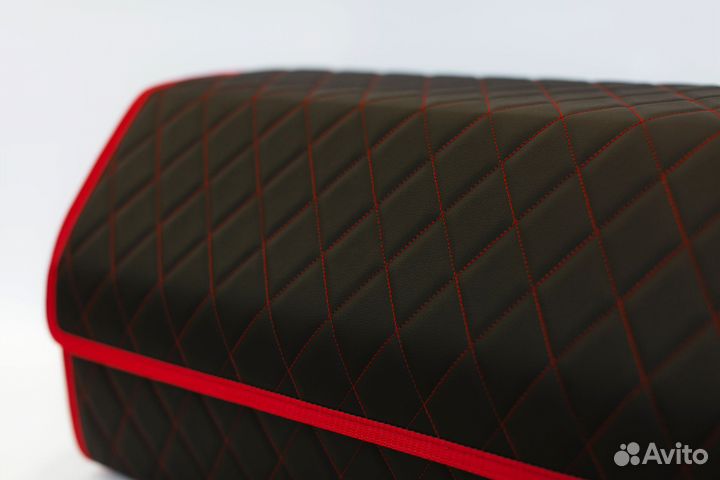 Кофр 40-30-30 черный/шов красный/красный кант