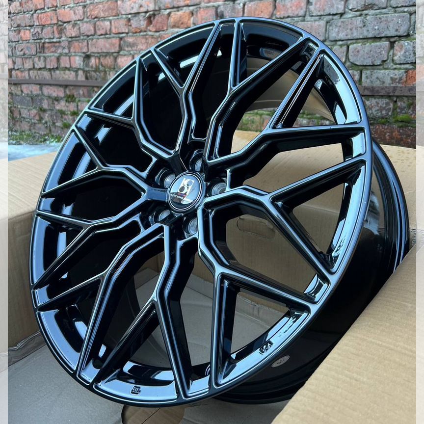 Литые диски KoKo Kuture Intake 9×R21 5×108
