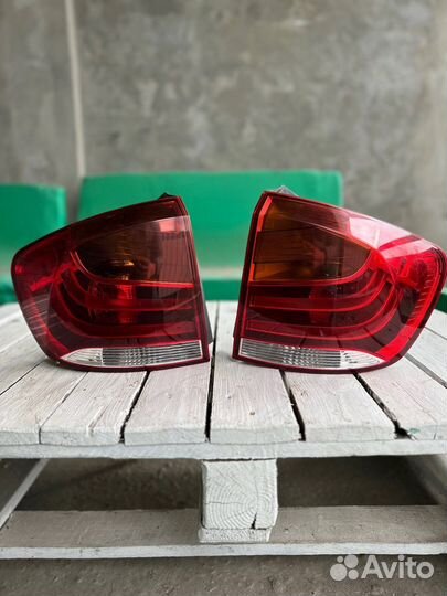 Комплект задних фонарей bmw e84 дорест