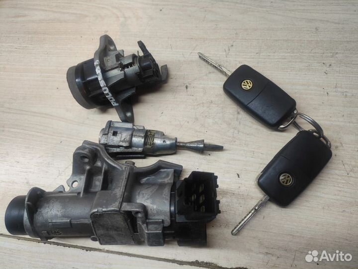 Замок зажигания с ключом VW Polo 5 седан
