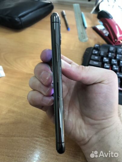 iPhone 11 Pro, 256 ГБ