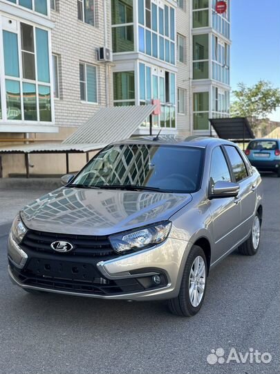 LADA Granta 1.6 МТ, 2022, 14 000 км
