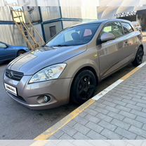 Kia Ceed 1.6 AT, 2008, 175 000 км, с пробегом, цена 575 000 руб.