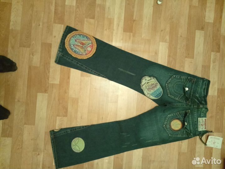 Джинсы