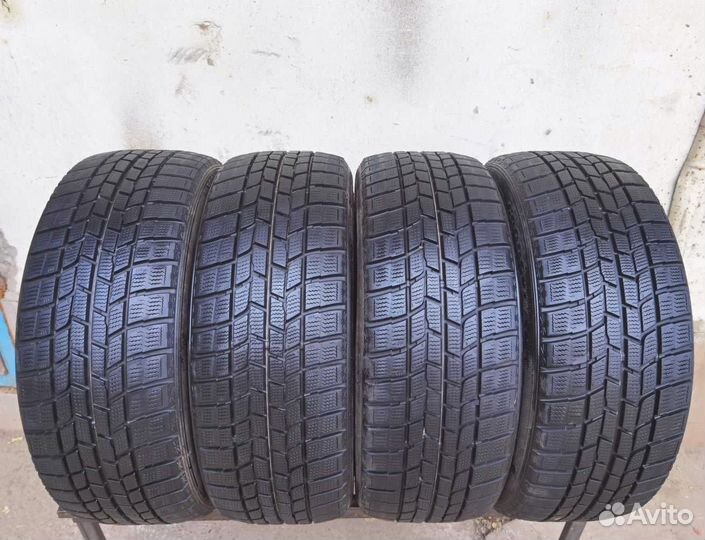 Goodyear Ice Navi 6 215/45 R17 87Q