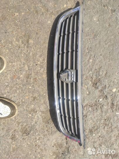 Решетка радиатора Toyota Corolla AE110