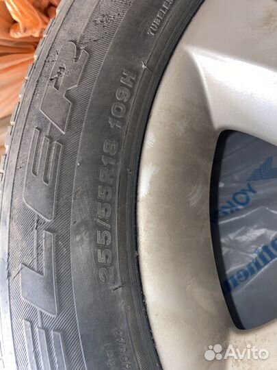 Bridgestone Dueler H/L 400 255/55 R18 109H